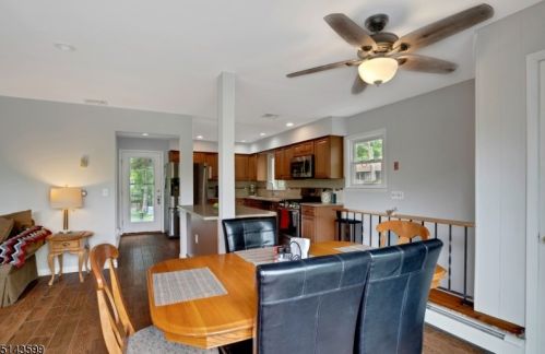 26 Glenwood Rd, Parsippany NJ 07834-3308 exterior