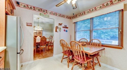 454 Stony Brk Dr, Bridgewater NJ 08807-1988 exterior