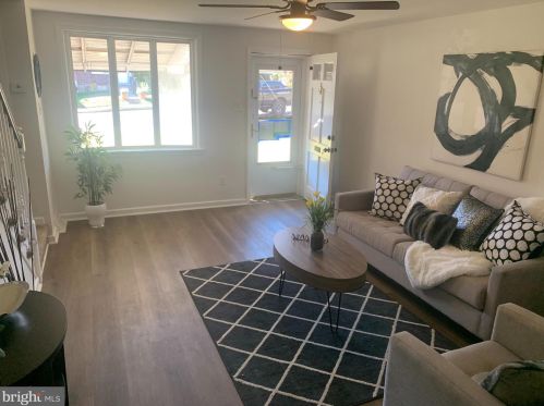 529 2nd St, Darby, PA 19023-3106