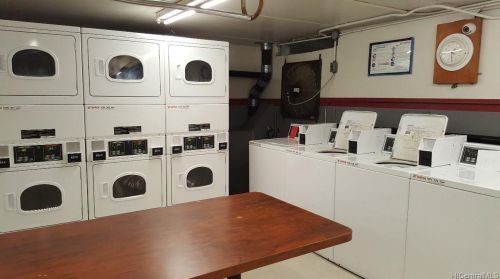 2888 Ala Ilima St, Honolulu HI 96818-5220 exterior