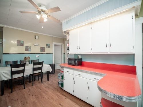 77 Riverdale St, Methuen MA 01844-6105 exterior