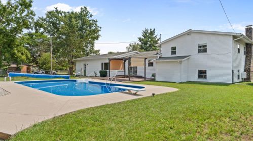 20830 Emerald Ln, Big Rapids, MI 49307-9725