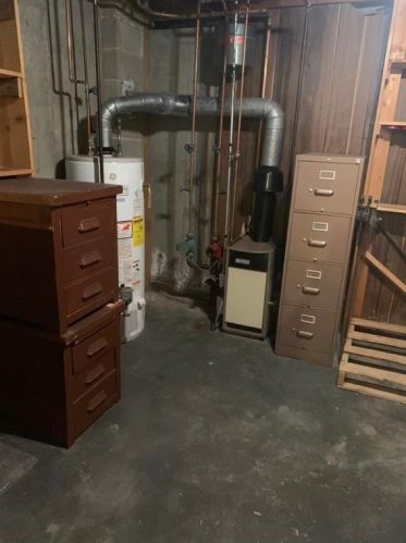 130 Alverson Ave, Providence RI 02909-5202 exterior