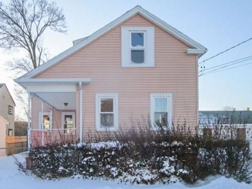 12 Merino St, Providence, RI 02919-4326