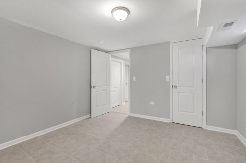 14430 Dobson Ave, Dolton IL 60419-1930 exterior