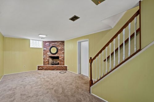 103 Ascot Pl, Pittsburgh PA 15237-4013 exterior