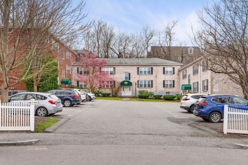 164 Newton St, Boston MA exterior