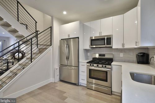 2317 Coral St, Philadelphia PA  19125-1513 exterior