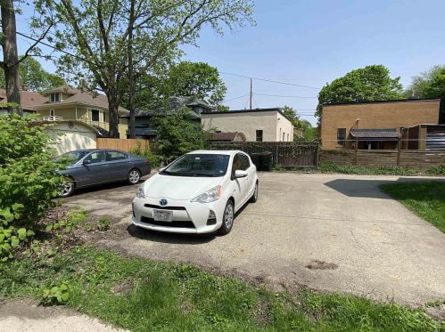 1346 Rutledge St, Madison WI 53703-3887 exterior