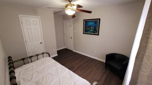 6007 Fox Pt Trl, Dallas TX 75249-2816 exterior