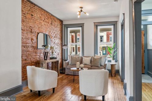 549 Plum St, Lancaster PA  17602-2348 exterior