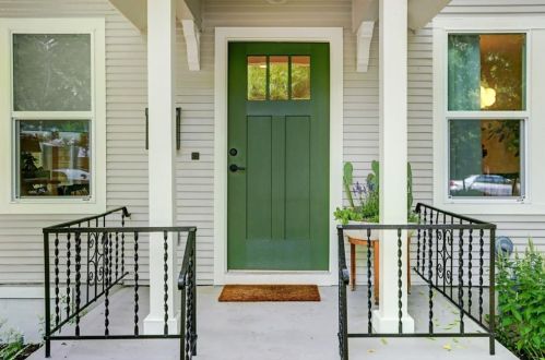 5205 Duval St, Austin, TX 78751-2031