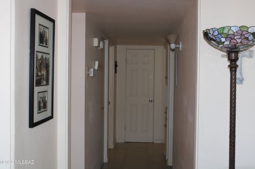 8011 Julia St, Tucson AZ 85710-4821 exterior