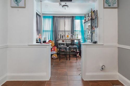 102 Highland Ter, New Britain, CT 06053-2434