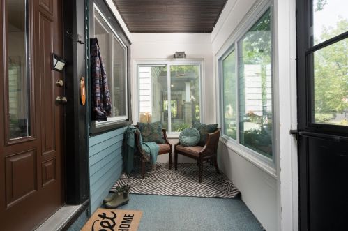 3331 Fratney St, Milwaukee, WI 53212-1731