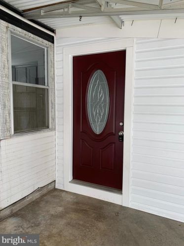 512 Meade Ave, Hanover PA 17331-3623 exterior