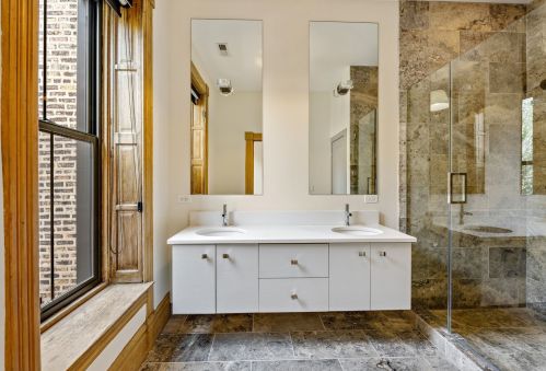 903 Loomis St, Chicago IL 60827-6103 exterior