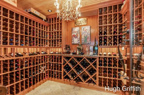 2041 Tall Pne Dr, Grand Rapids MI exterior