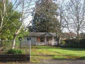 9819 Knight, Portland OR  97266-4413 exterior