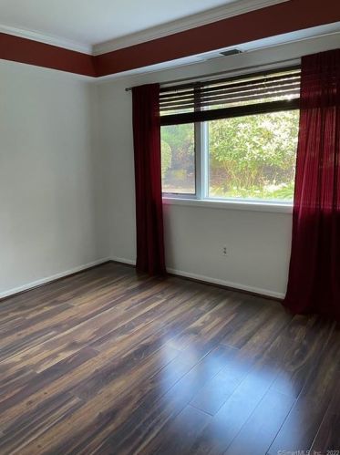 1416 Windward Rd, Milford CT 06461-1766 exterior