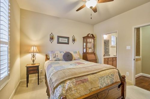 147 Pronghorn Pl, Montgomery TX 77316-6402 exterior