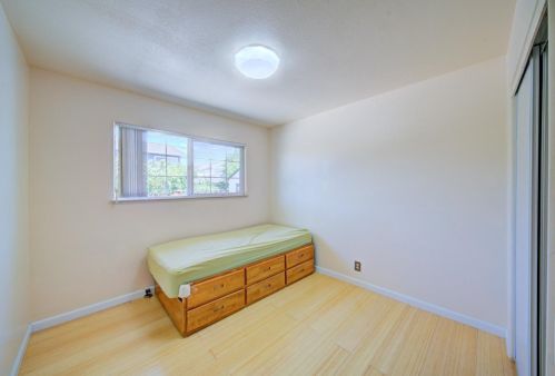 1637 Everglades Dr, Milpitas CA 95035-6612 exterior