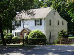 189 Waltham St, Newton, MA 02465-1353