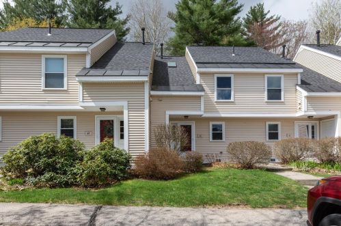 49 Bluffs Dr, Concord NH  03303-1579 exterior