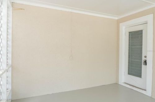 5602 Gateway Dr, Tampa FL  33615-4123 exterior