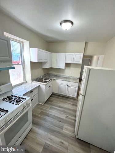 103 Ferry St, Trenton NJ  08611-2825 exterior