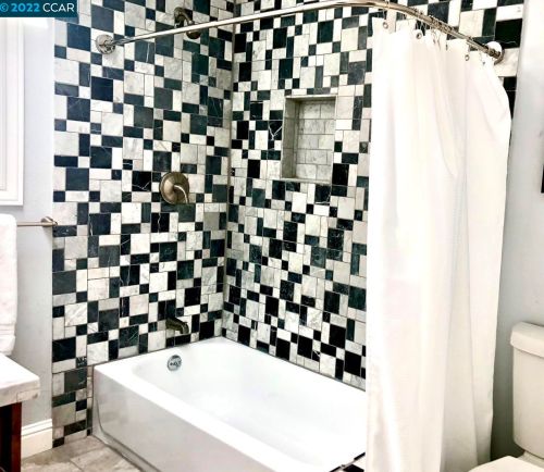 1214 Oregon St, Berkeley CA 94705-1106 exterior