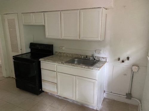 1076 Donnelly Ave, Atlanta GA 30310-3353 exterior