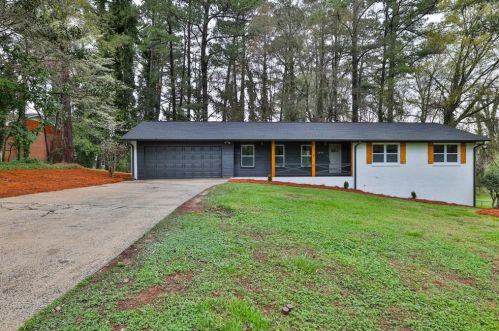 2898 Crk Dr, Duluth GA 30096-3848 exterior