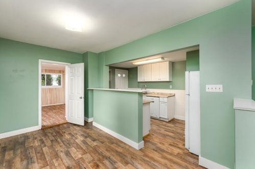 1627 Dagmar Ave, Pittsburgh PA 15216-3713 exterior