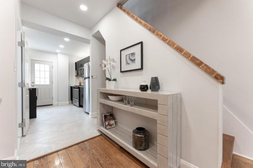 1906 Lawrence St, Philadelphia PA 19140-2406 exterior