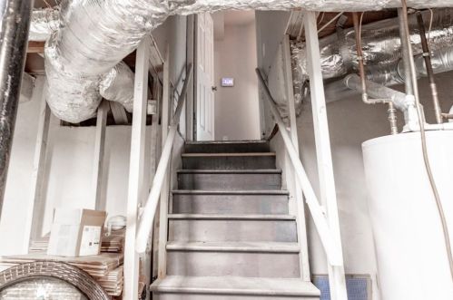 2957 Eleanor Ter, Atlanta GA  30318-6078 exterior