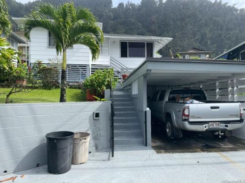 2843 Dow St, Honolulu, HI 96817-1134