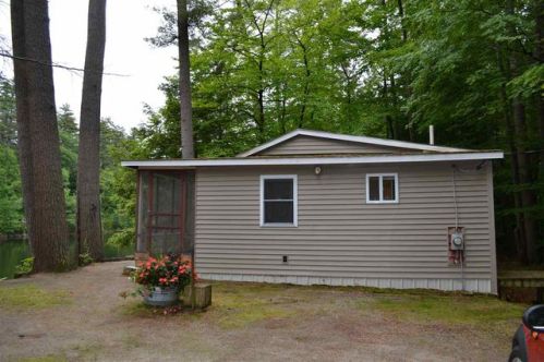 22 Riverhill Ave, Concord NH  03303-1500 exterior