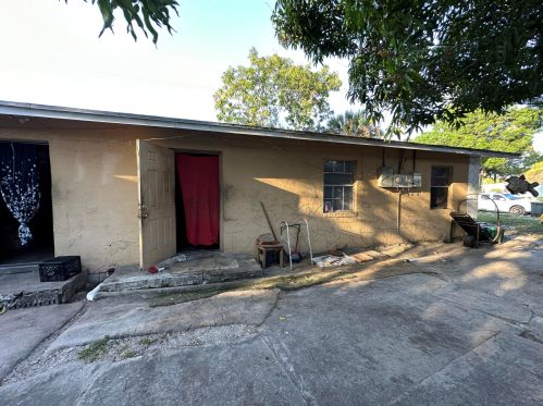 521 20 St, Fort Pierce FL 34950-2500 exterior