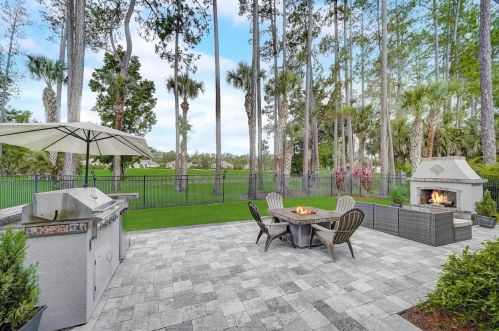 1453 Foxtail Ct, Lake Mary FL 32746-4467 exterior