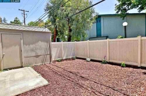 2036 Sierra Rd, Concord CA  94518-2905 exterior