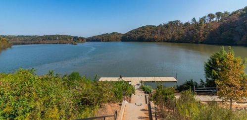 120 Finchley Ct, Atlanta GA  30328-2034 exterior