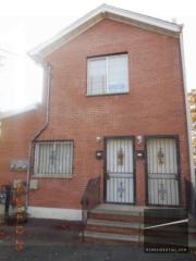 922 212th St, Bronx NY  10469-1110 exterior