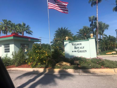 2620 1st Ct, Boynton Beach FL 33435-2000 exterior