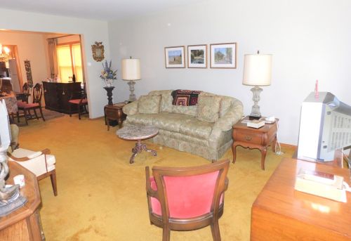 11640 Campbell Ave, Chicago, IL 60655-1531