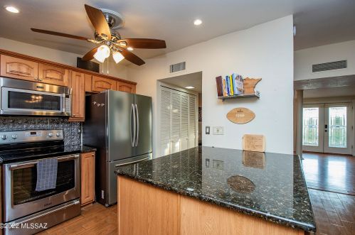 7780 La Canada Dr, Tucson AZ  85704-2003 exterior