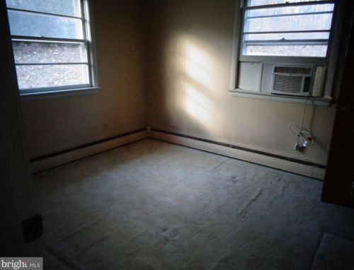 4520 Plum Point Rd, Huntingtown MD 20639-8303 exterior