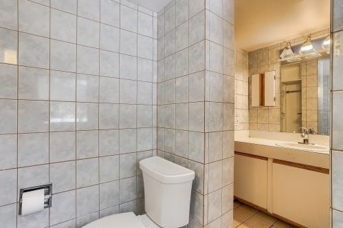 255 South St, Concord NH 03301-2661 exterior