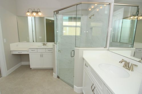 9513 Royal Poinciana Dr, Fort Pierce FL 34987-2514 exterior