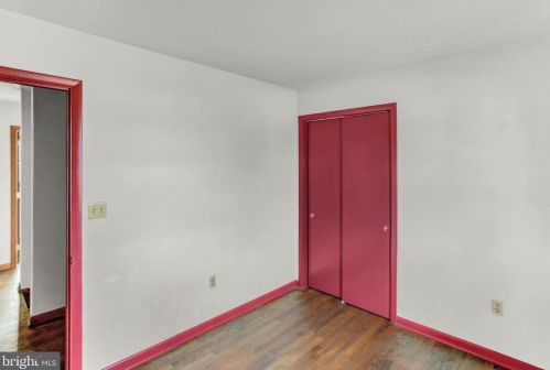 822 Broadway, Hanover PA  17331-2015 exterior